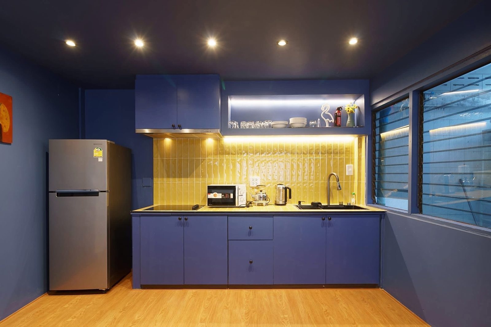 Thonglor Soi 25 – 5-Storey Townhome: Kitchen