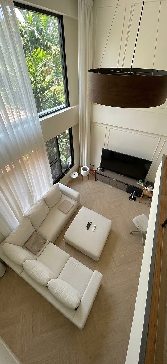 Townhome Sukhumvit 49 / Thonglor