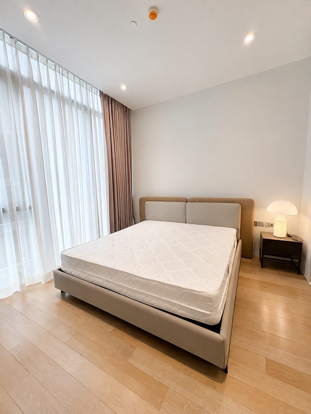 Vittorio 39: Master bedroom